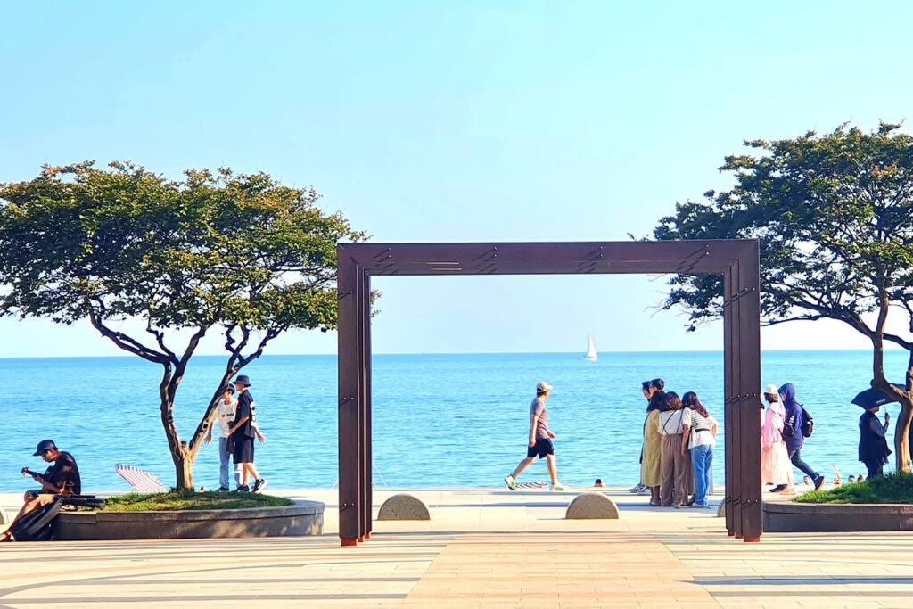 شقة Haeundai Beach 1 Cho بوسان المظهر الخارجي الصورة
